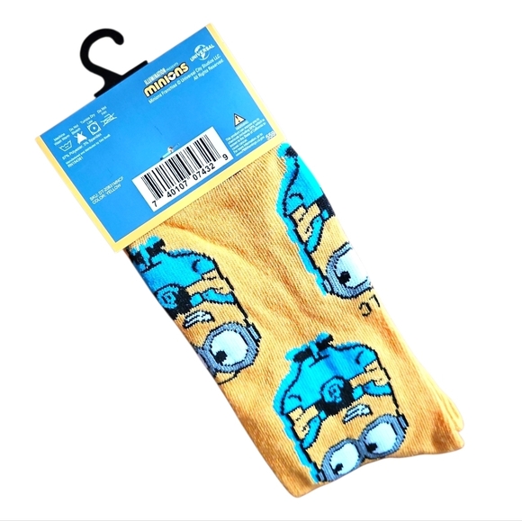 Minions Yellow Crew Socks, NWT - Picture 2 of 2